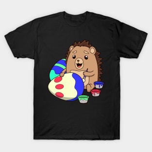 Easter - Cute hedgehog painting Easter eggs T-Shirt